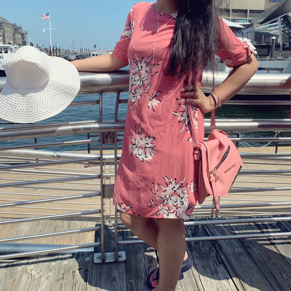Dress,hat ,
